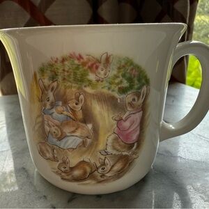 Peter Rabbit Charming Rabbit Design Mug Royal Albert bone China